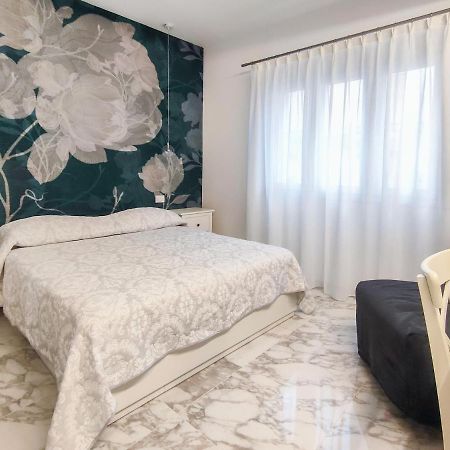 Cubacalatafimi Rooms ปาแลร์โม ภายนอก รูปภาพ