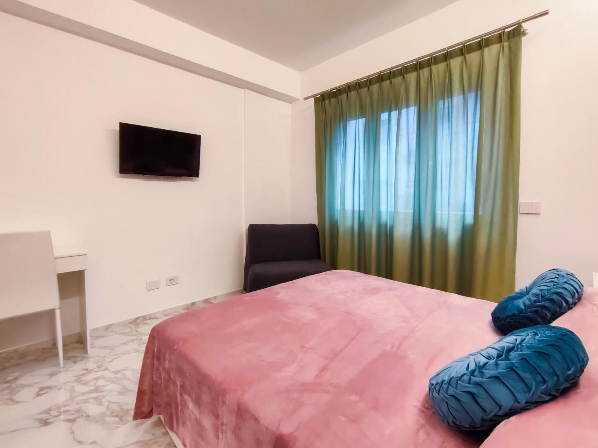 Cubacalatafimi Rooms ปาแลร์โม ภายนอก รูปภาพ